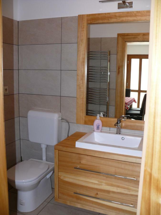 Sara Apartman Hévíz Exterior foto